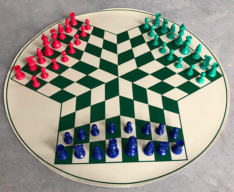 Three Players Chess Set (3C02)