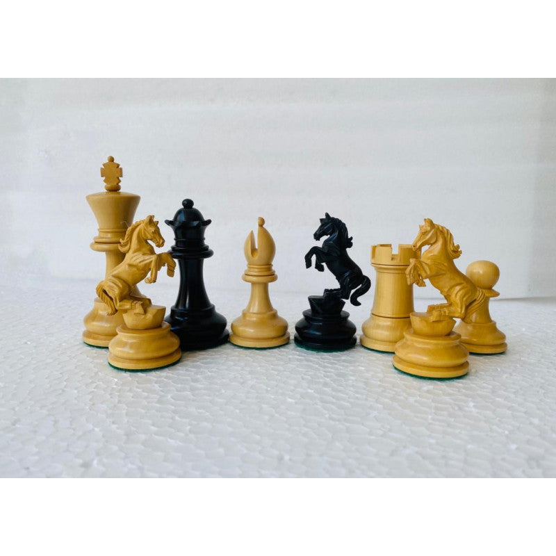 Alexander Knight Chess Pieces 4.5" – Ebony & Boxwood Luxury Staunton Set