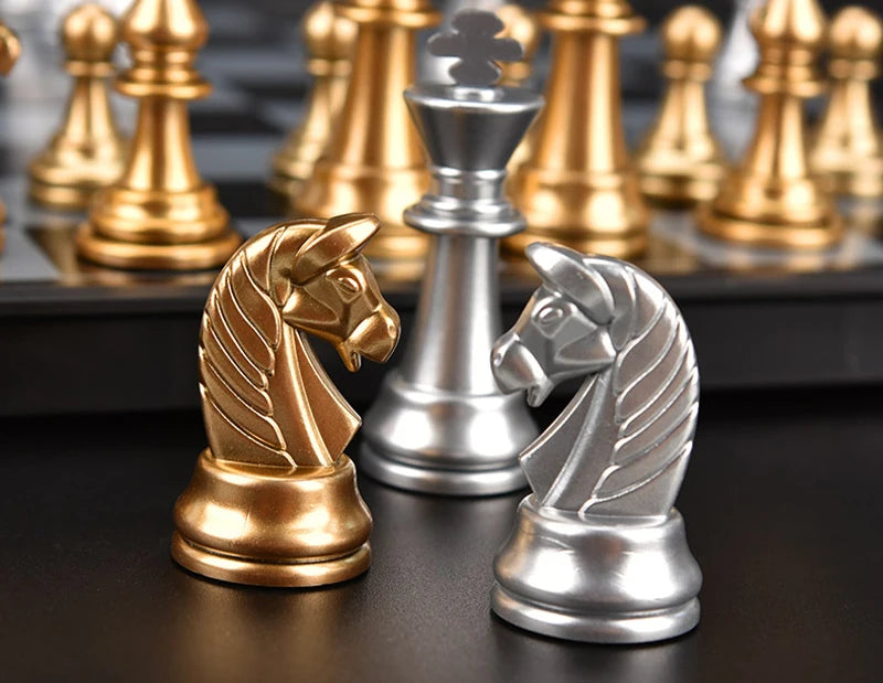 Medieval Folding Classic Chess Set With Chessboard