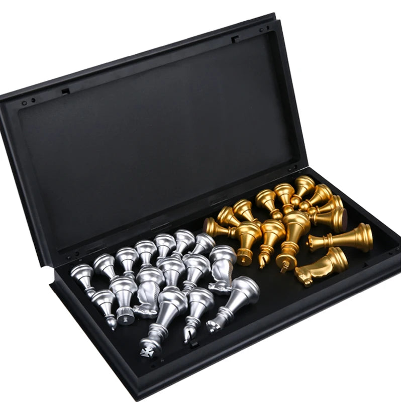 Medieval Folding Classic Chess Set With Chessboard