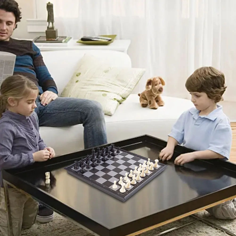Folding Magnetic Chess Board 19.5×19.5 cm – Portable Plastic Travel Game