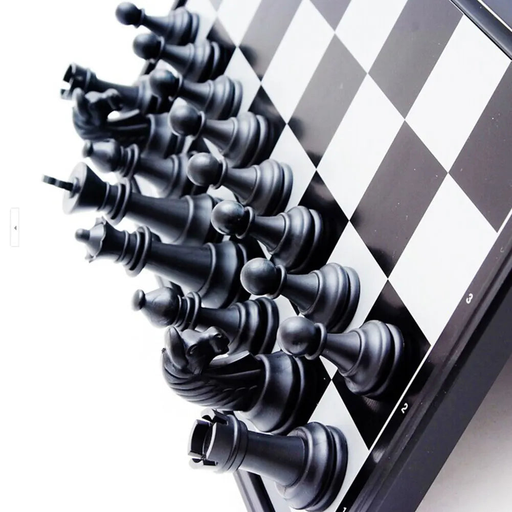 Folding Magnetic Chess Board 19.5×19.5 cm – Portable Plastic Travel Game
