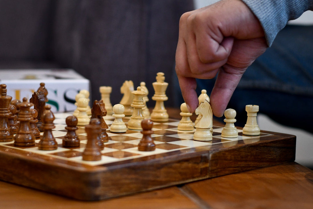 12″ Travel Folding Magnetic Chess Set – Sheesham & Maple Wood
