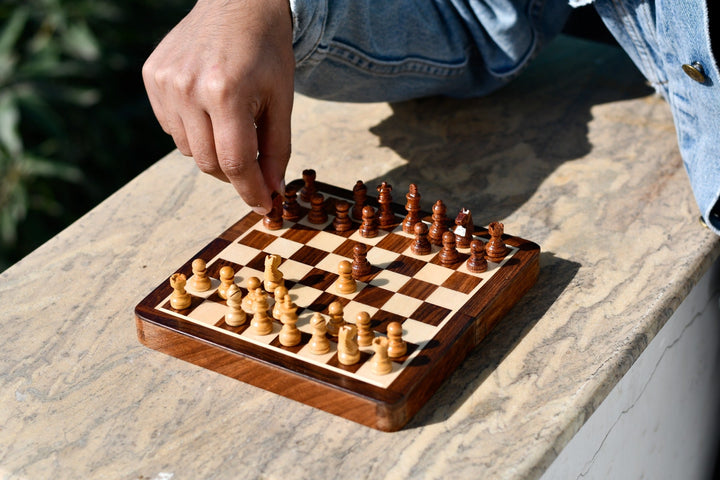 7″ Travel Folding Magnetic Chess Set – Sheesham & Maple Wooden Board
